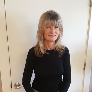 Meet your Posher, Jeanne